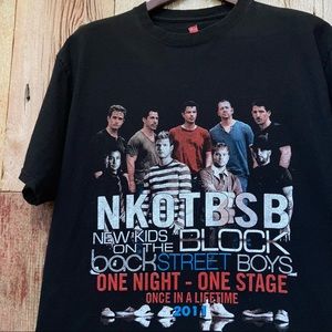 New Kids on the Block Concert Tee 2011 L